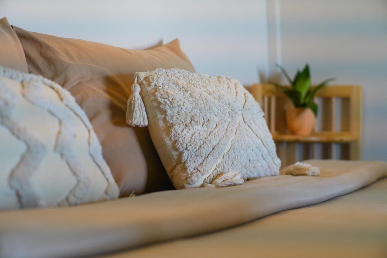 Ocean Vibes Hotel Thongszala Kültér fotó