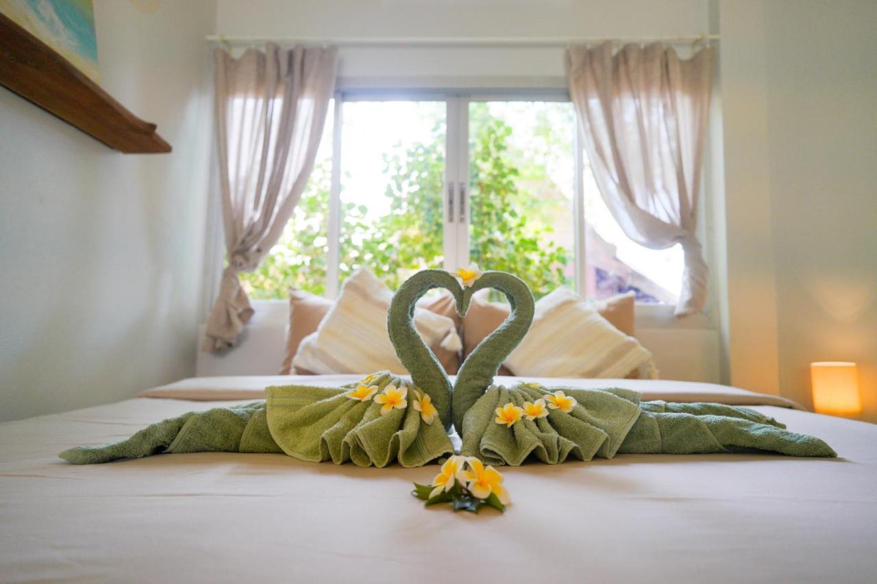 Ocean Vibes Hotel Thongszala Kültér fotó