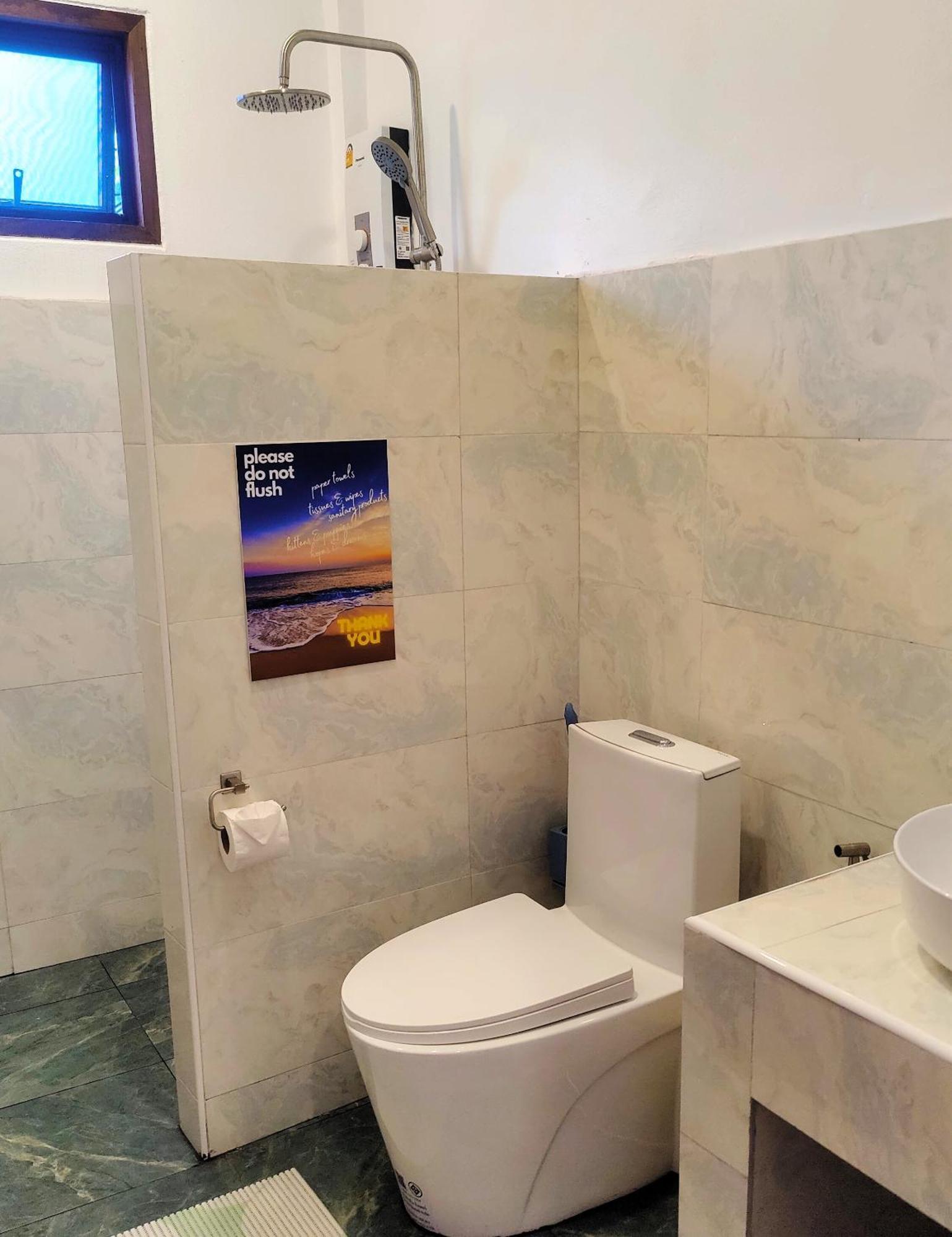 Ocean Vibes Hotel Thongszala Kültér fotó